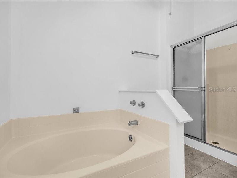 607 BASINGSTOKE CT, KISSIMMEE, FL, 34758