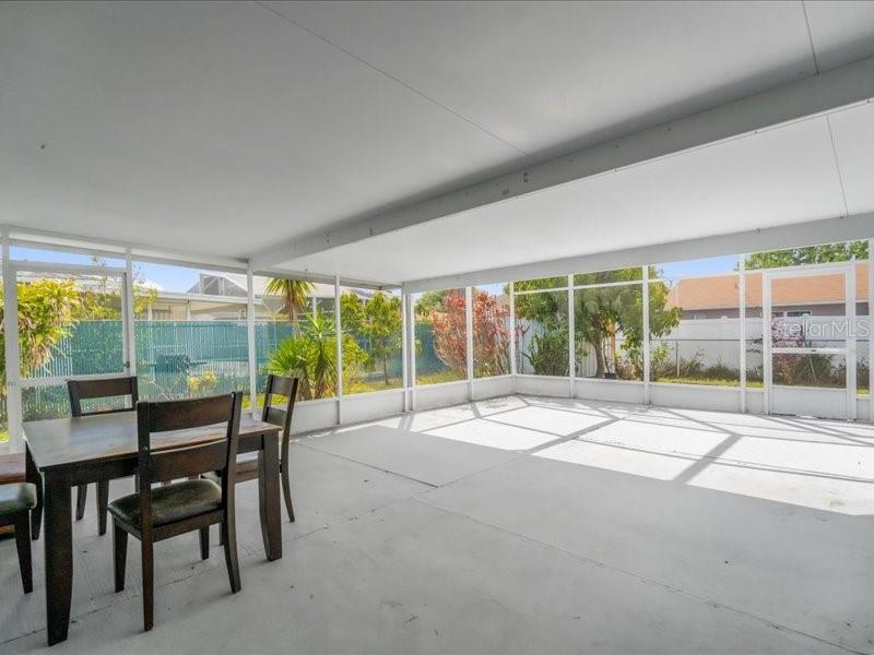 607 BASINGSTOKE CT, KISSIMMEE, FL, 34758