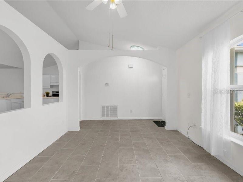 607 BASINGSTOKE CT, KISSIMMEE, FL, 34758