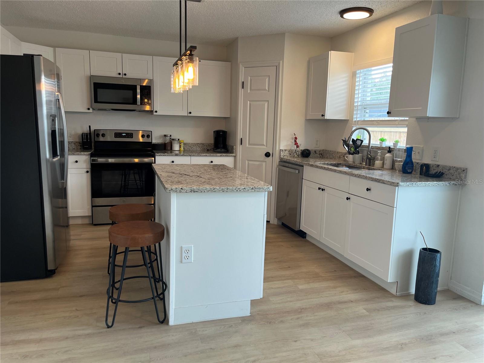425 WHITBY ST, DAVENPORT, FL, 33897
