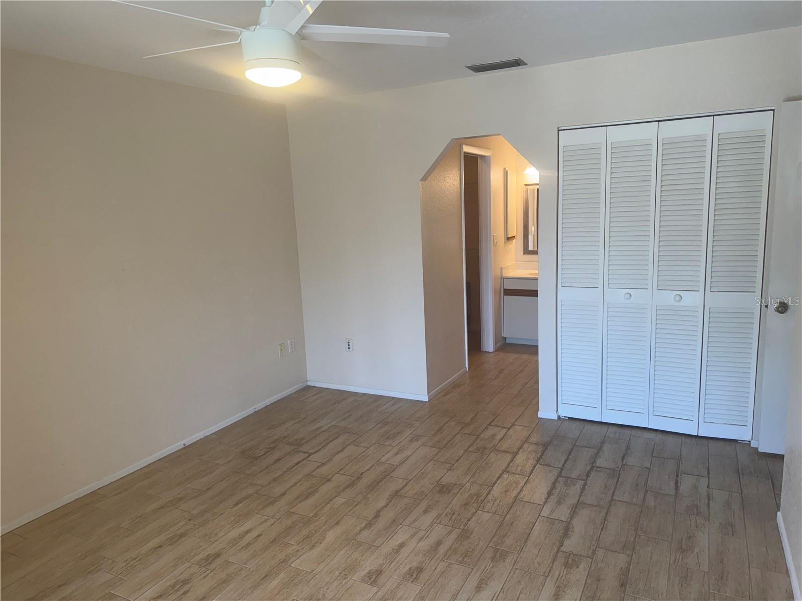 25068 HARBORVIEW RD #4B, PUNTA GORDA, FL, 33980