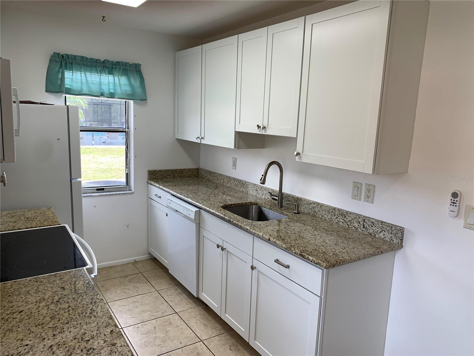 25068 HARBORVIEW RD #4B, PUNTA GORDA, FL, 33980