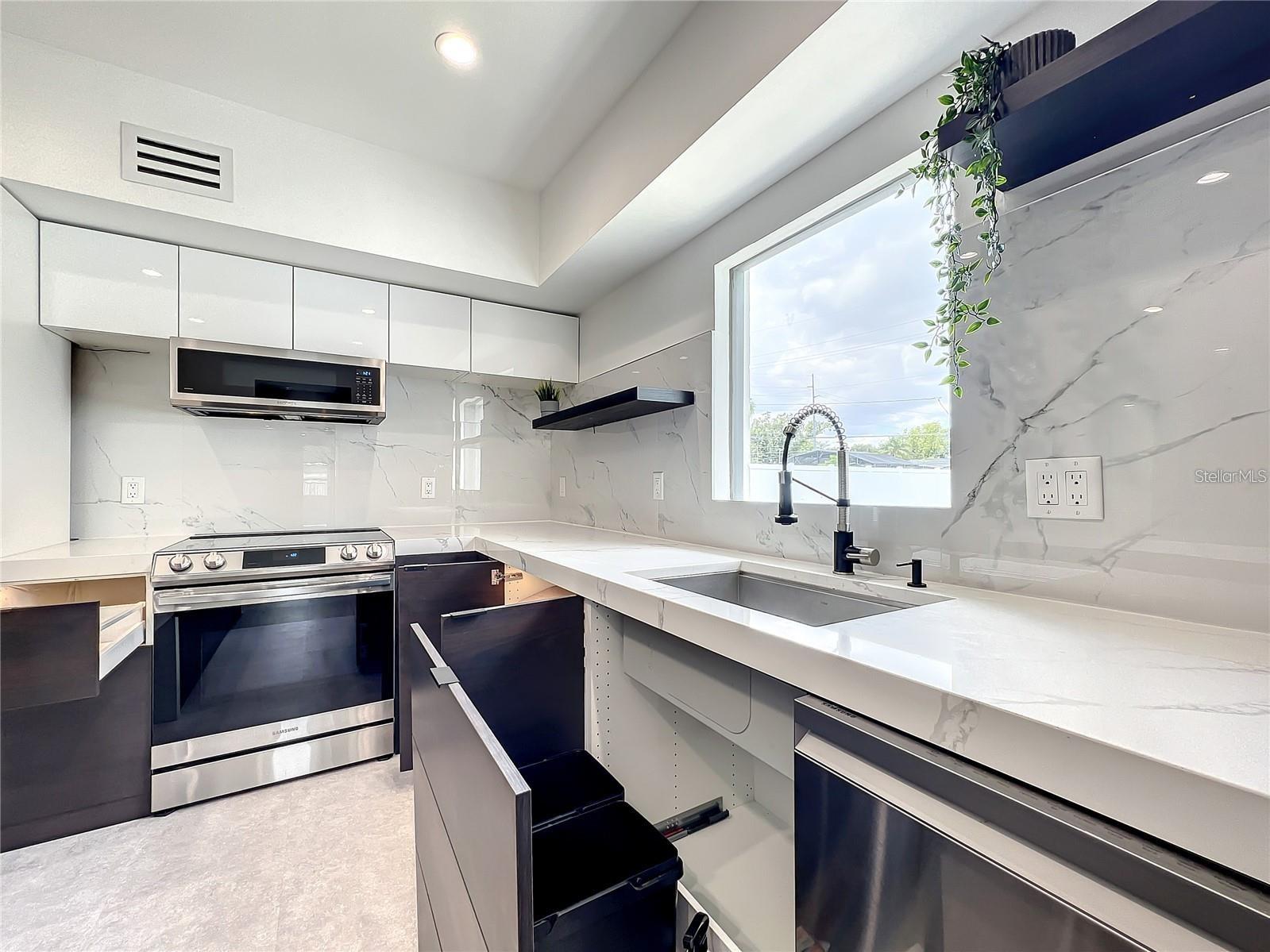 4612 BRADLEY AVE, ORLANDO, FL, 32839