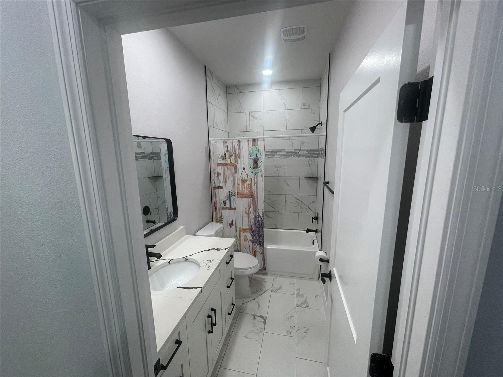 8204 CHIMNEY ROCK DR, WEBSTER, FL, 33597