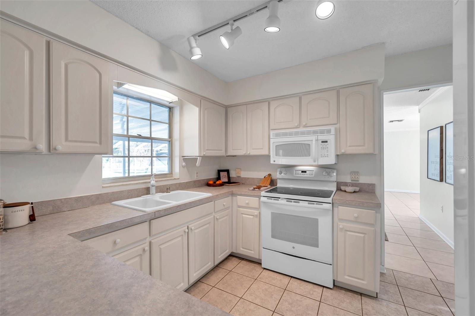 1707 SUNNYHILLS DR, BRANDON, FL, 33510