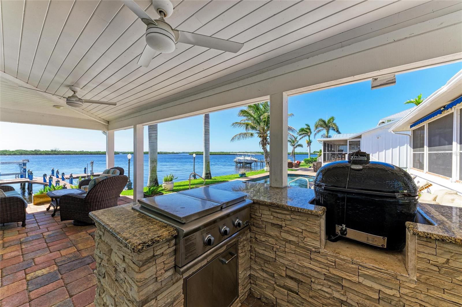 3790 PEACE RIVER DR, PUNTA GORDA, FL, 33983