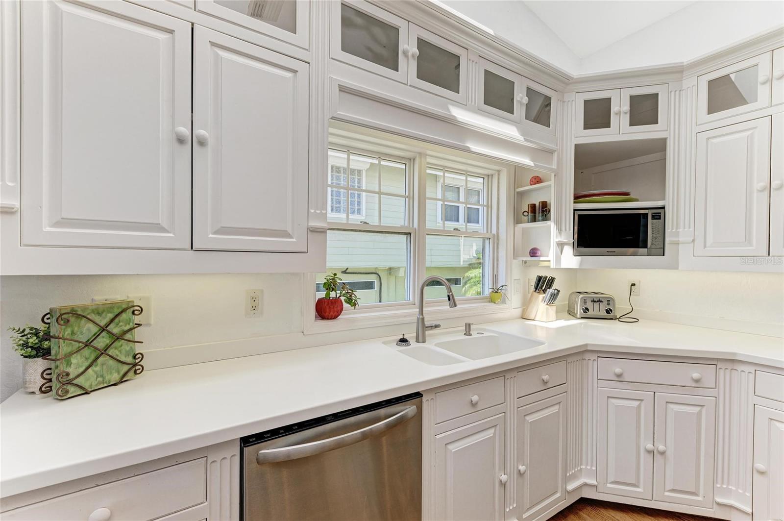 3790 PEACE RIVER DR, PUNTA GORDA, FL, 33983