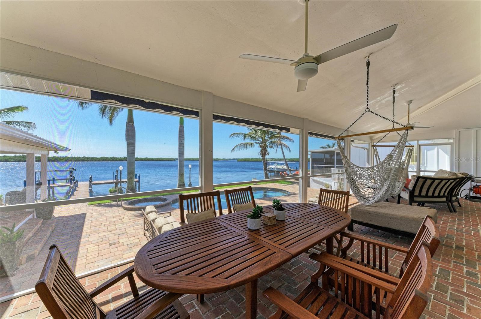 3790 PEACE RIVER DR, PUNTA GORDA, FL, 33983