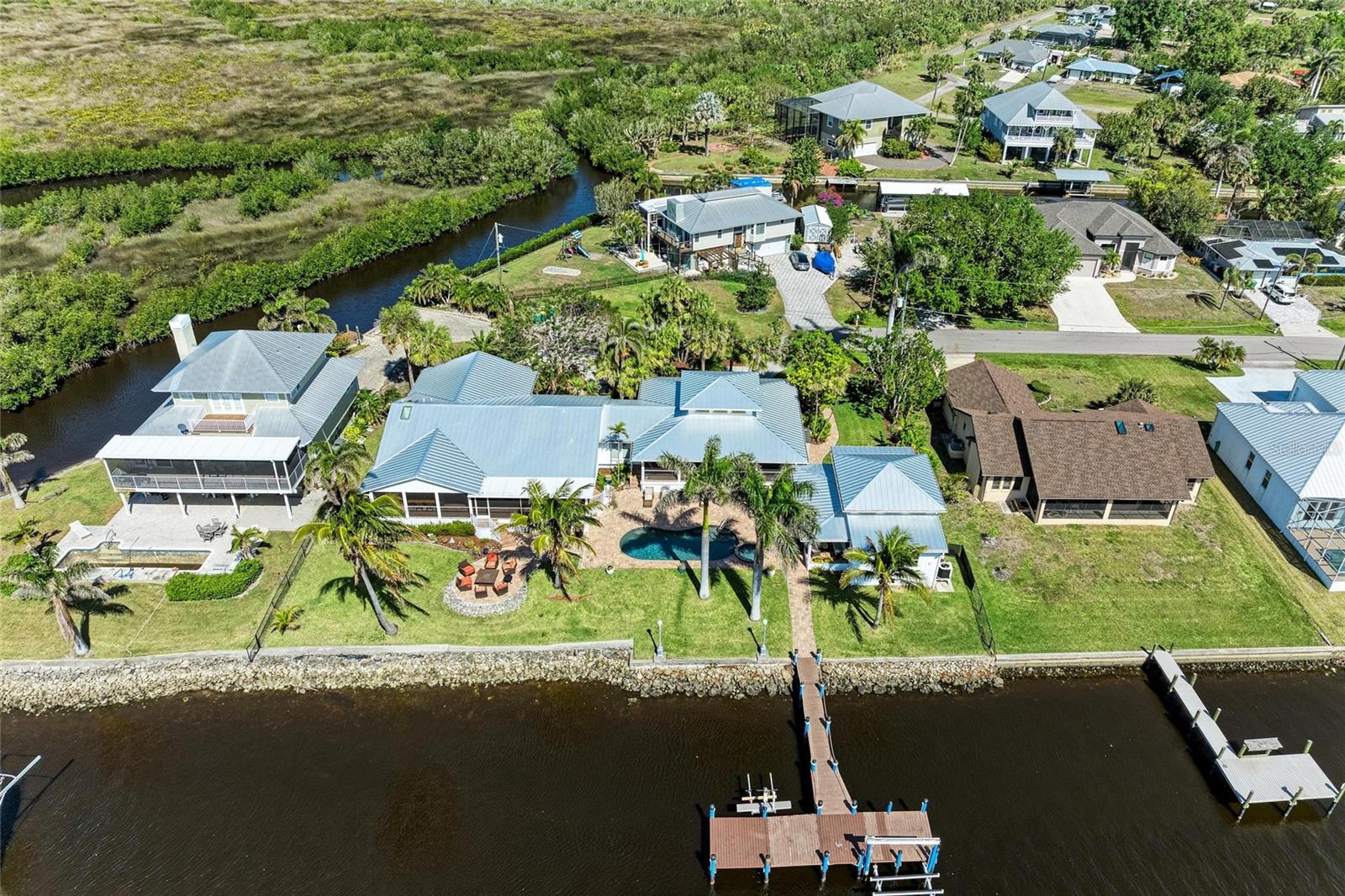 3790 PEACE RIVER DR, PUNTA GORDA, FL, 33983