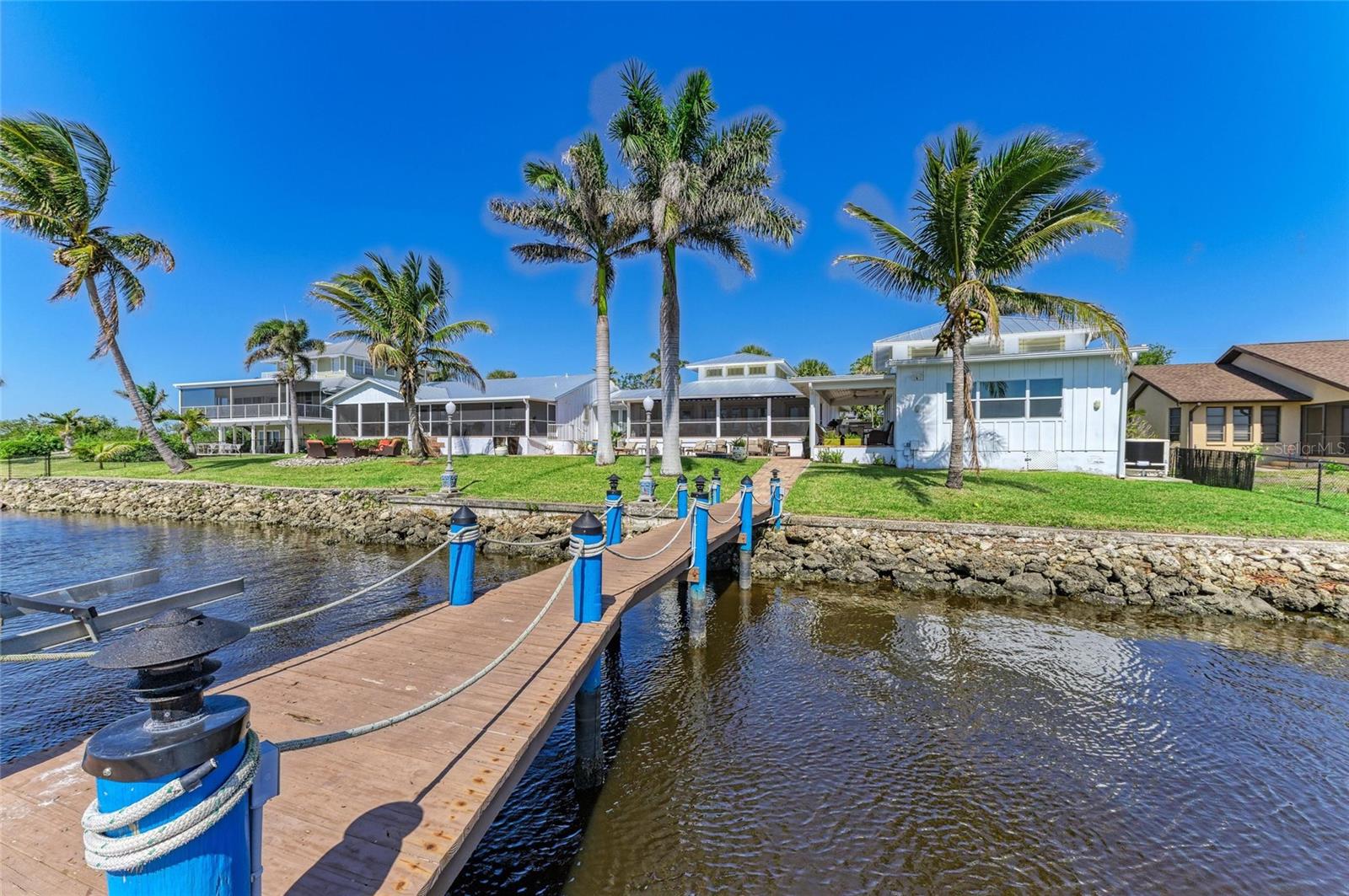 3790 PEACE RIVER DR, PUNTA GORDA, FL, 33983