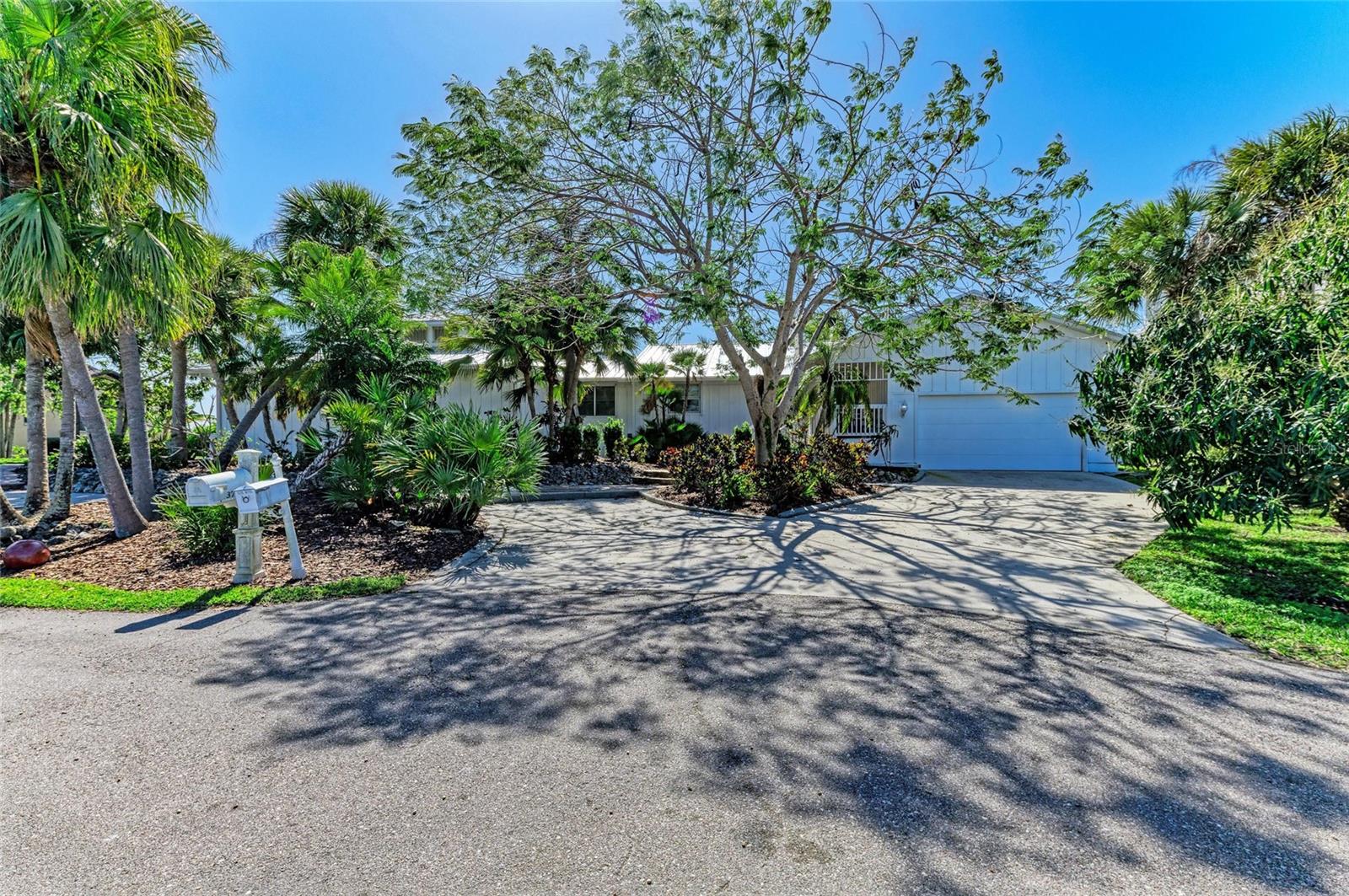 3790 PEACE RIVER DR, PUNTA GORDA, FL, 33983