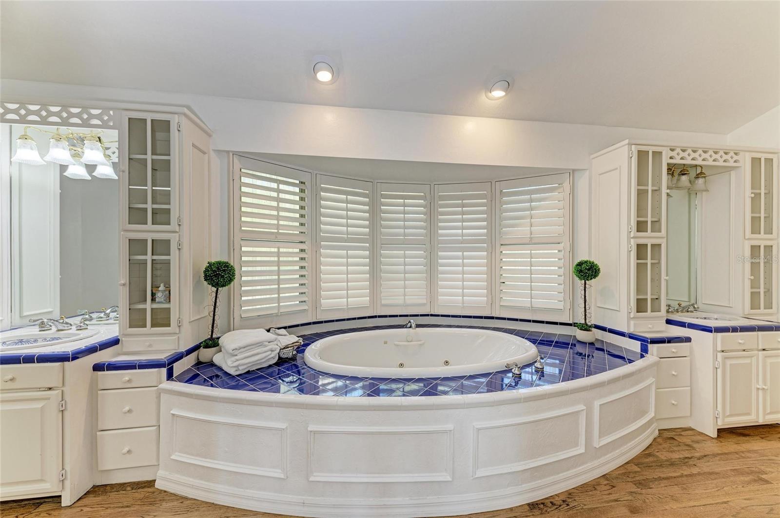 3790 PEACE RIVER DR, PUNTA GORDA, FL, 33983