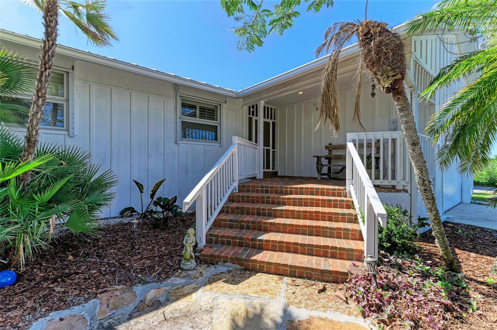 3790 PEACE RIVER DR, PUNTA GORDA, FL, 33983