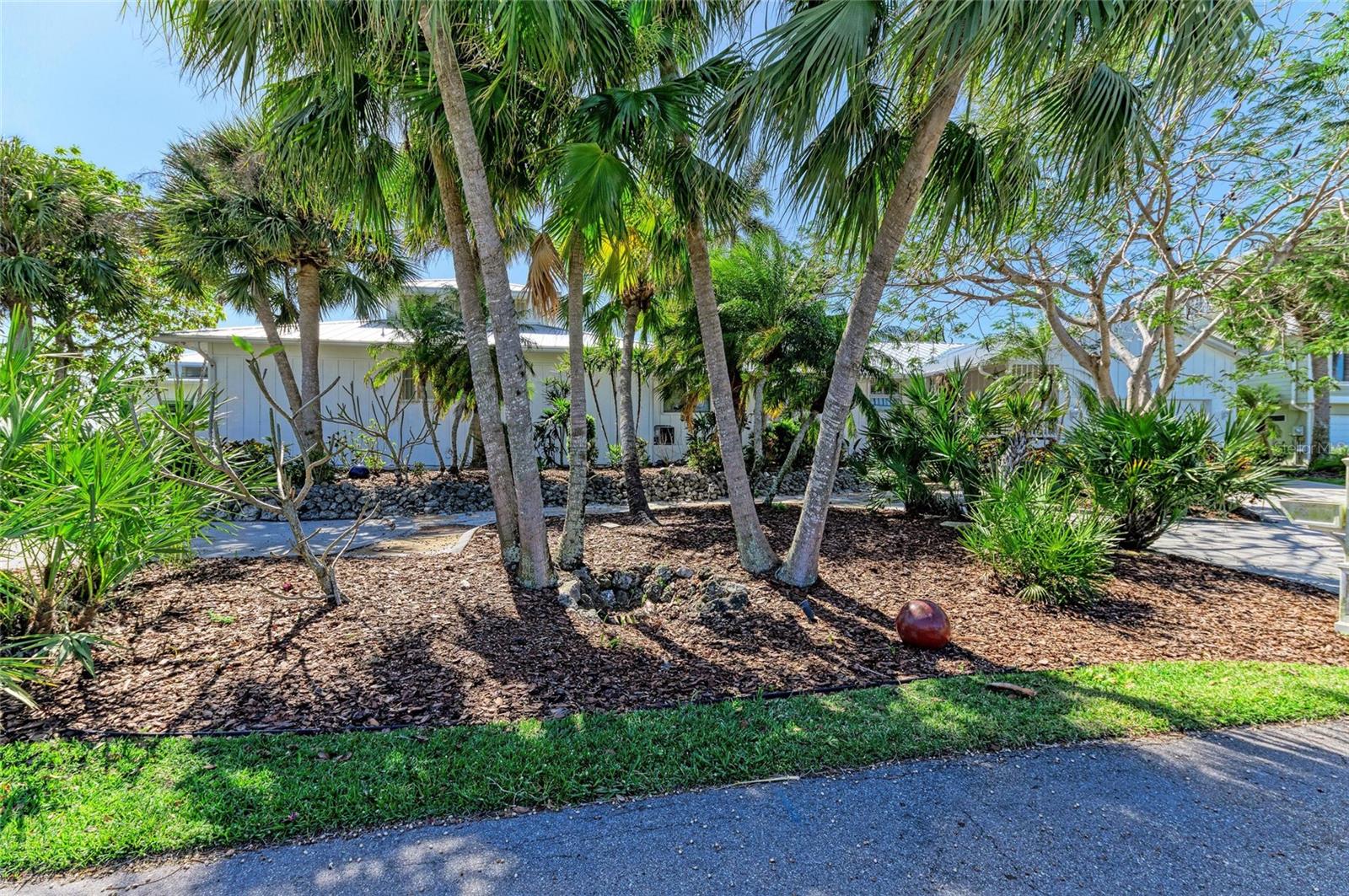 3790 PEACE RIVER DR, PUNTA GORDA, FL, 33983