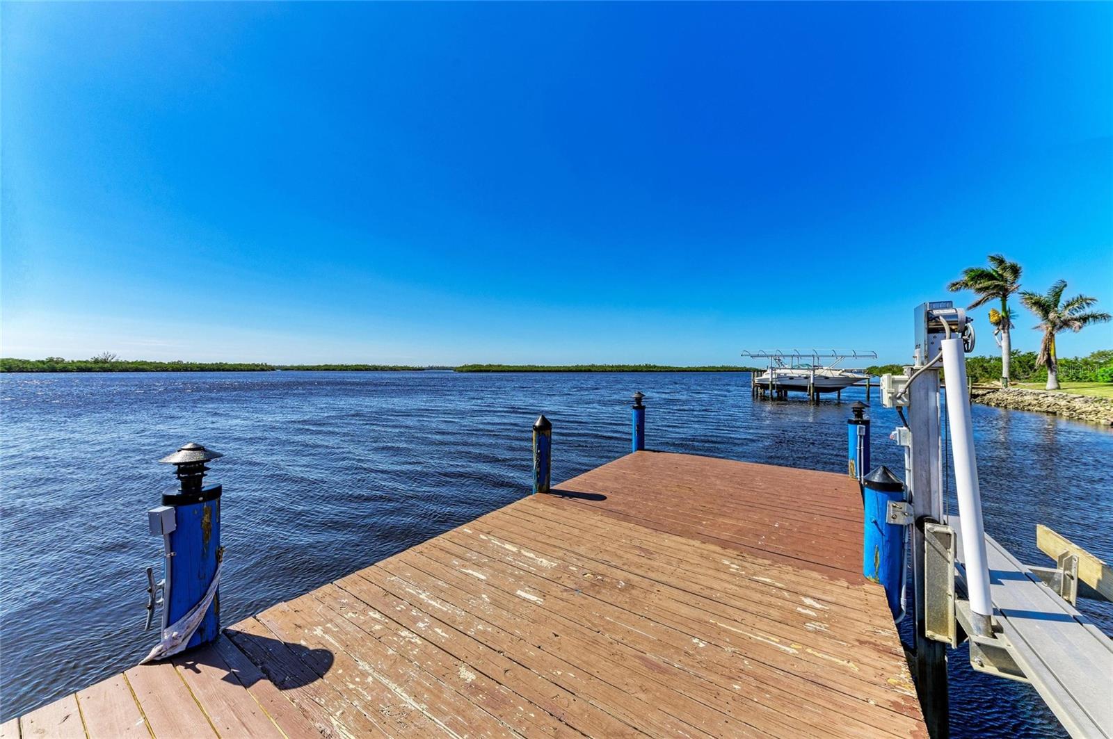 3790 PEACE RIVER DR, PUNTA GORDA, FL, 33983