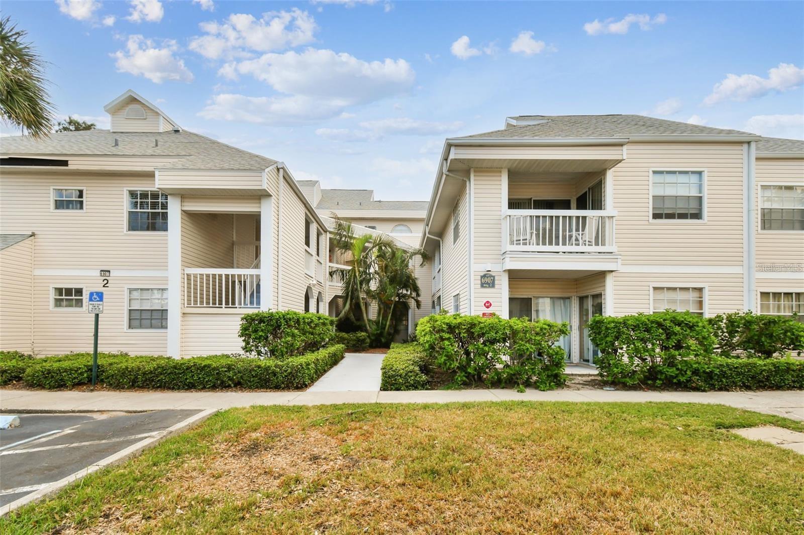 6907 STONESTHROW CIR N #2102, ST PETERSBURG, FL, 33710