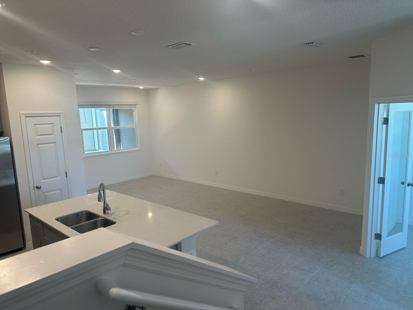 1634 ACCLAIM, APOPKA, FL, 32703