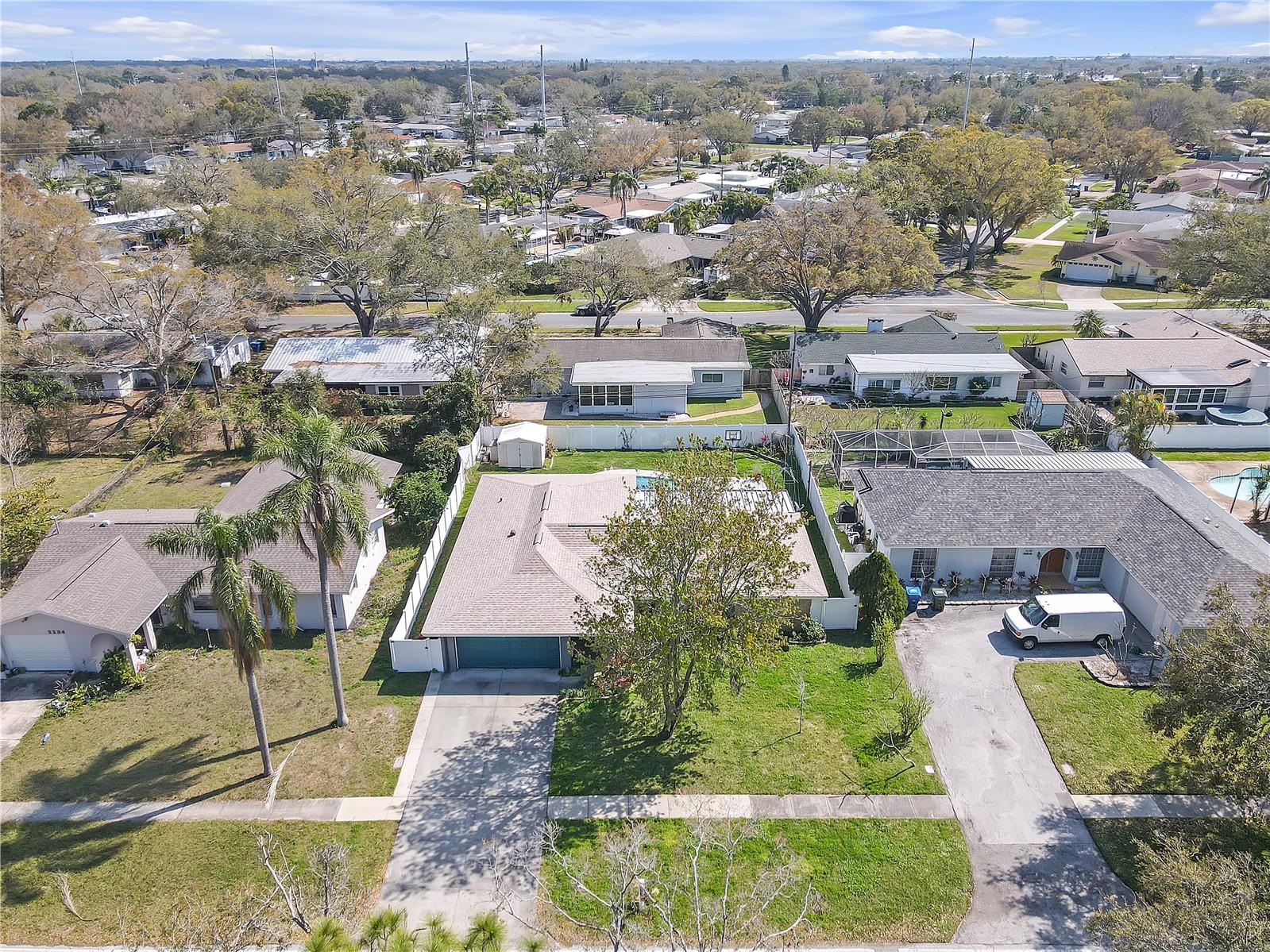 2216 MCMULLEN RD, LARGO, FL, 33771