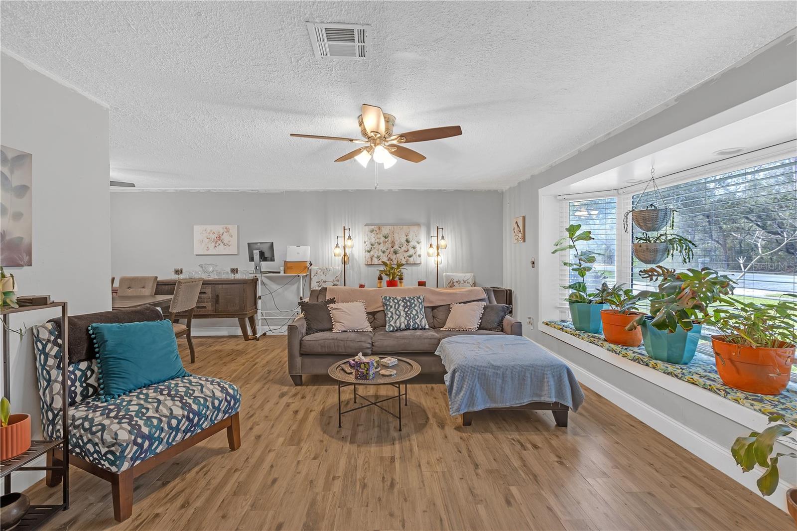2216 MCMULLEN RD, LARGO, FL, 33771