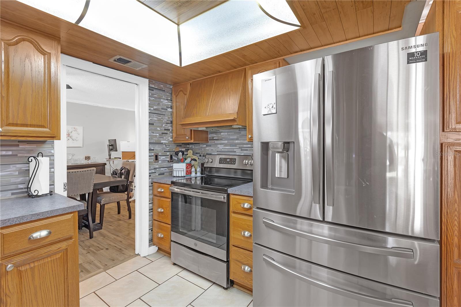 2216 MCMULLEN RD, LARGO, FL, 33771