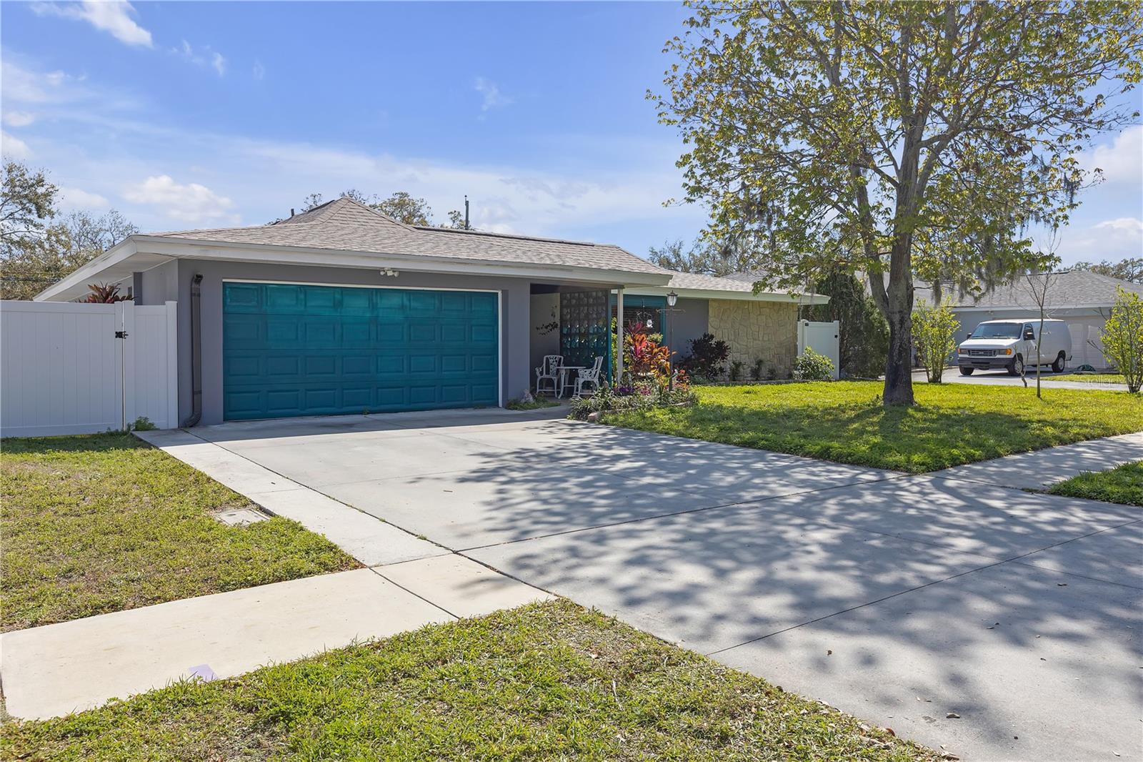 2216 MCMULLEN RD, LARGO, FL, 33771