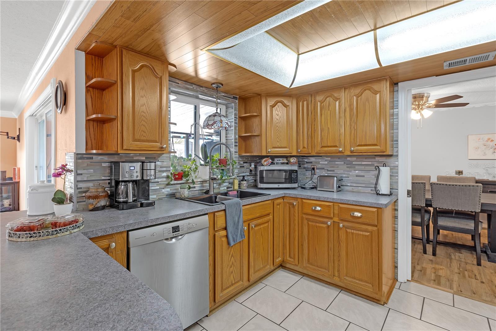2216 MCMULLEN RD, LARGO, FL, 33771