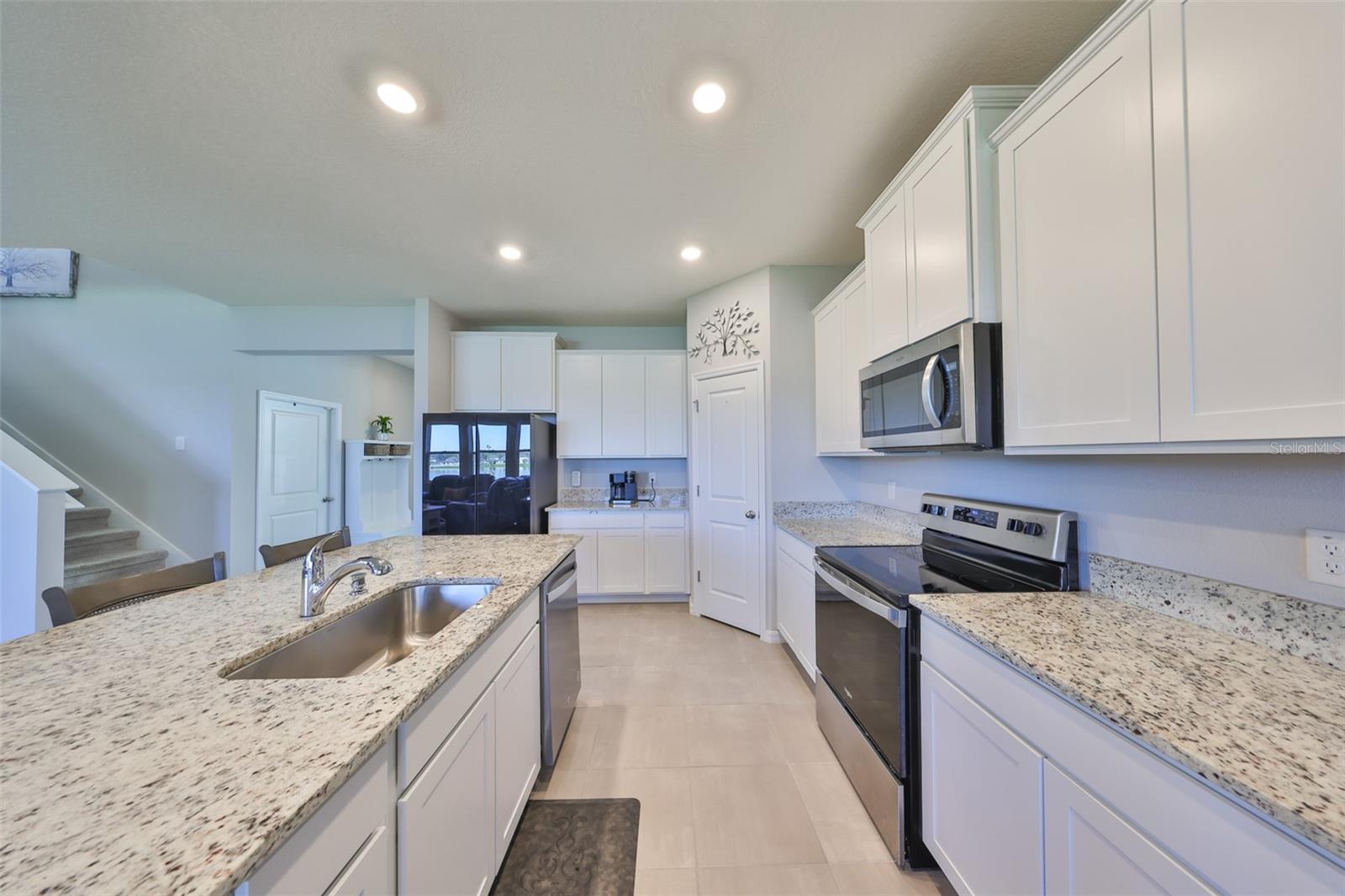 1407 TROPICAL OASIS AVE, PLANT CITY, FL, 33565