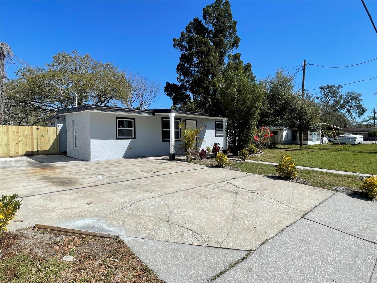 5751 94TH AVE N, PINELLAS PARK, FL, 33782