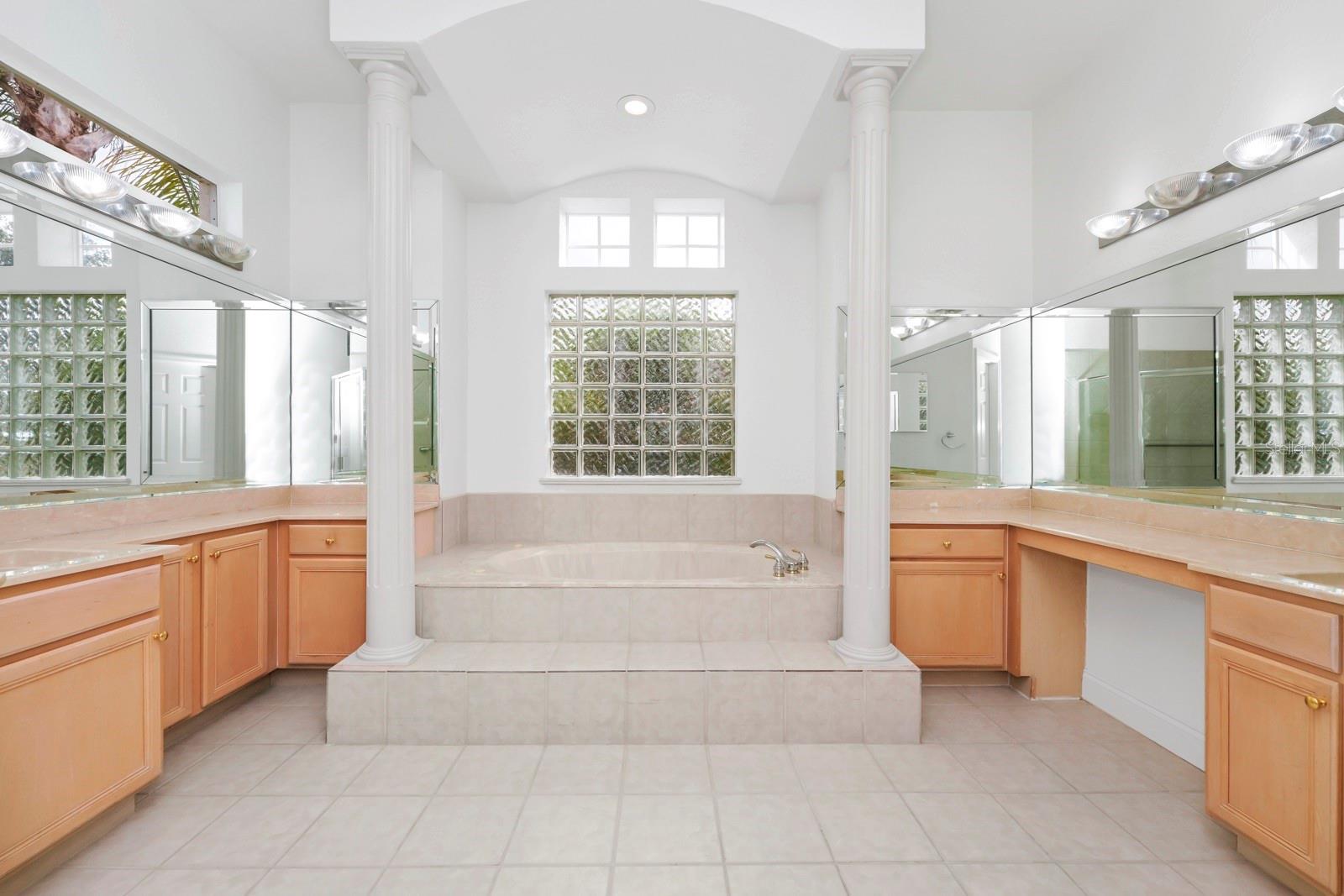 2932 BAYHEAD RUN, OVIEDO, FL, 32765