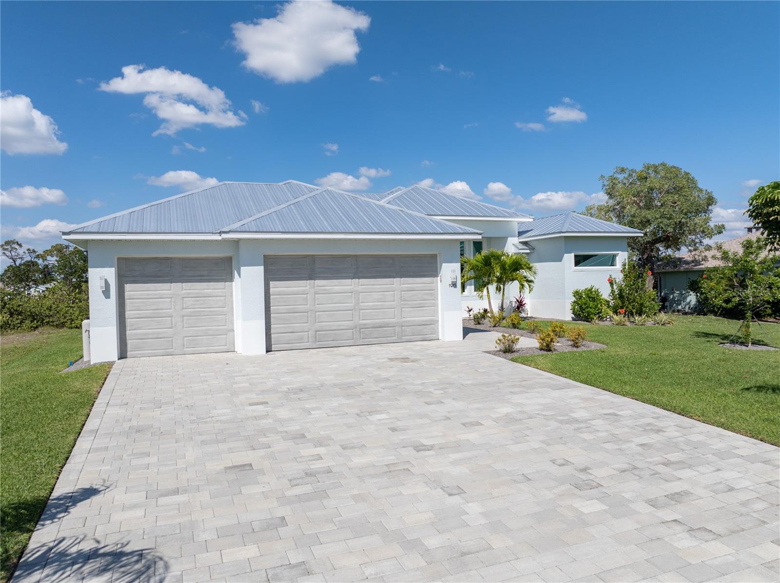 1915 OTTERSREST LN, CAPE CORAL, FL, 33990
