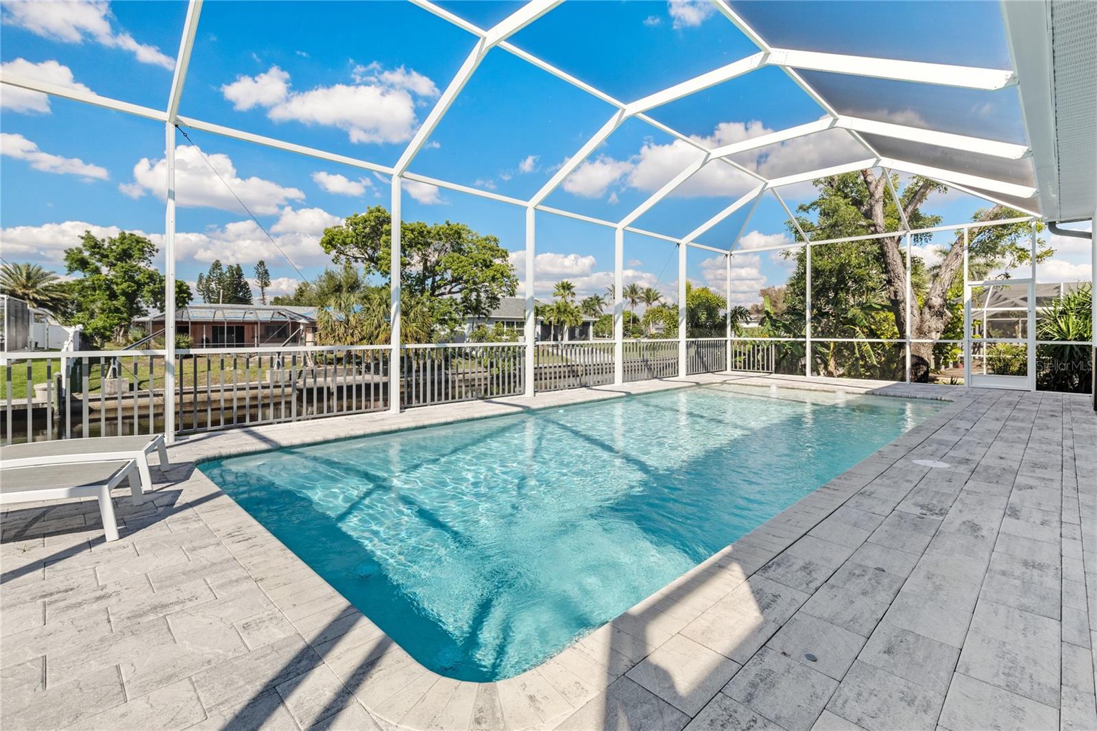 1915 OTTERSREST LN, CAPE CORAL, FL, 33990