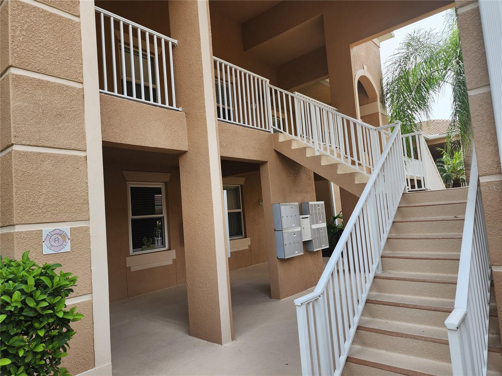 811 FAIRWAYCOVE LN #205, BRADENTON, FL, 34212