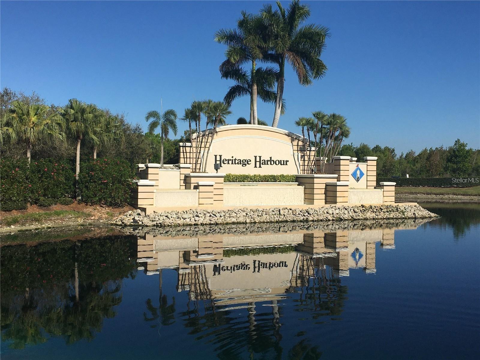 811 FAIRWAYCOVE LN #205, BRADENTON, FL, 34212