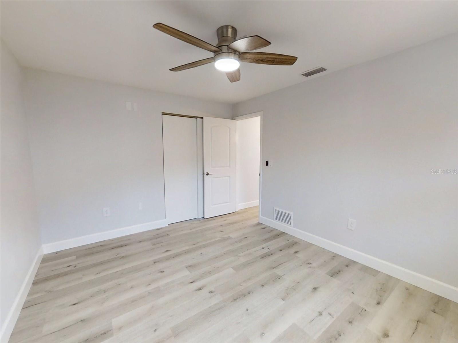 416 GULF BREEZE BLVD, VENICE, FL, 34293