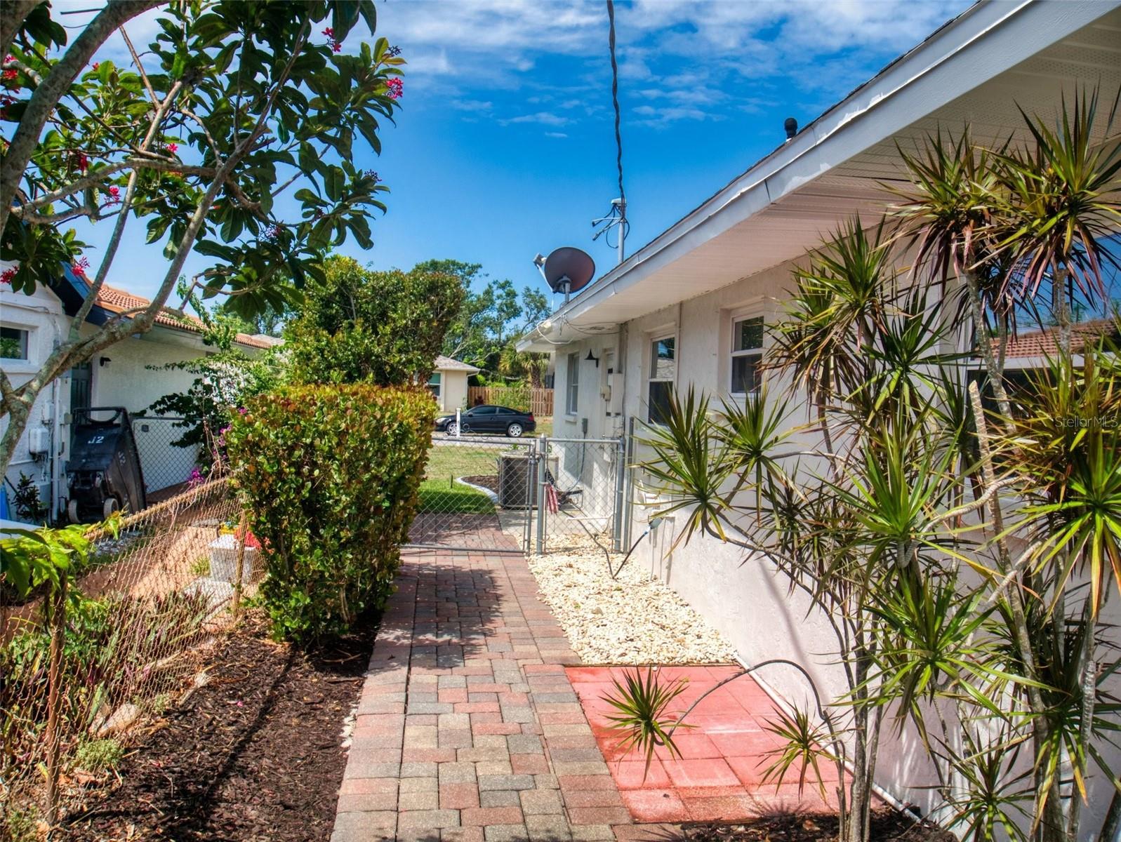 416 GULF BREEZE BLVD, VENICE, FL, 34293