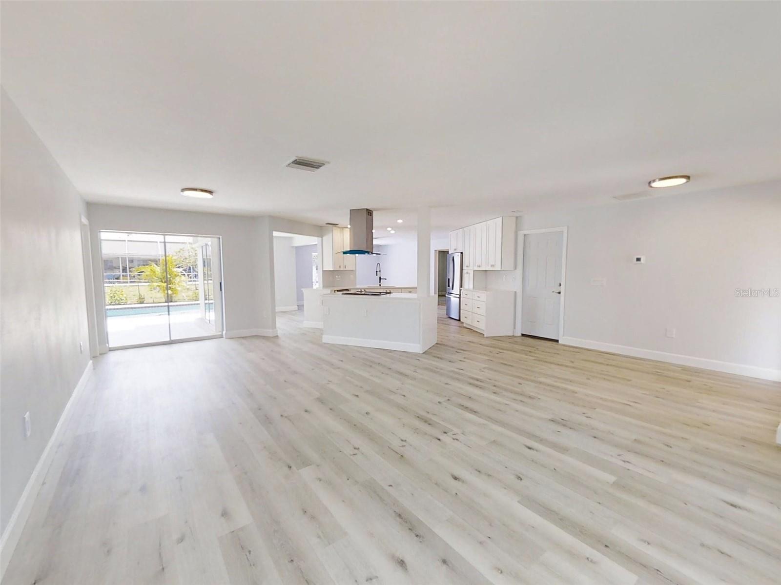 416 GULF BREEZE BLVD, VENICE, FL, 34293