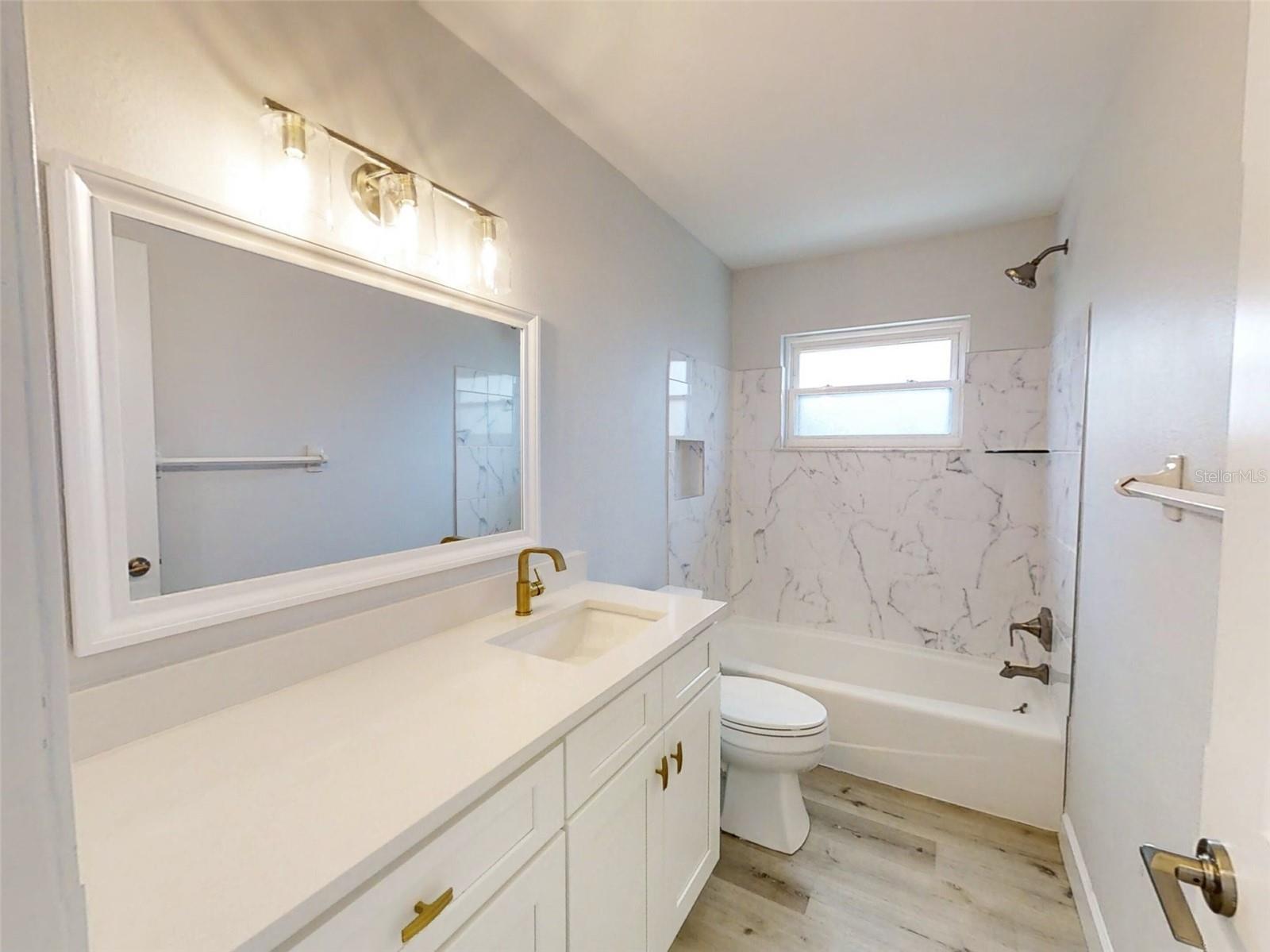 416 GULF BREEZE BLVD, VENICE, FL, 34293
