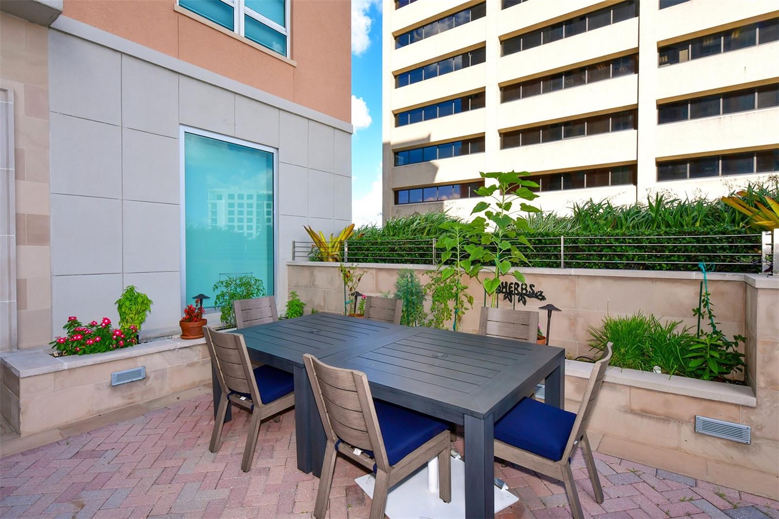 1350 MAIN ST #1202, SARASOTA, FL, 34236