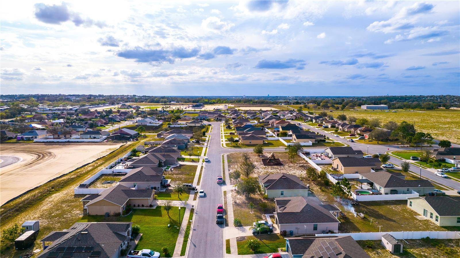 2608 SUNSET CIR, LAKE WALES, FL, 33898