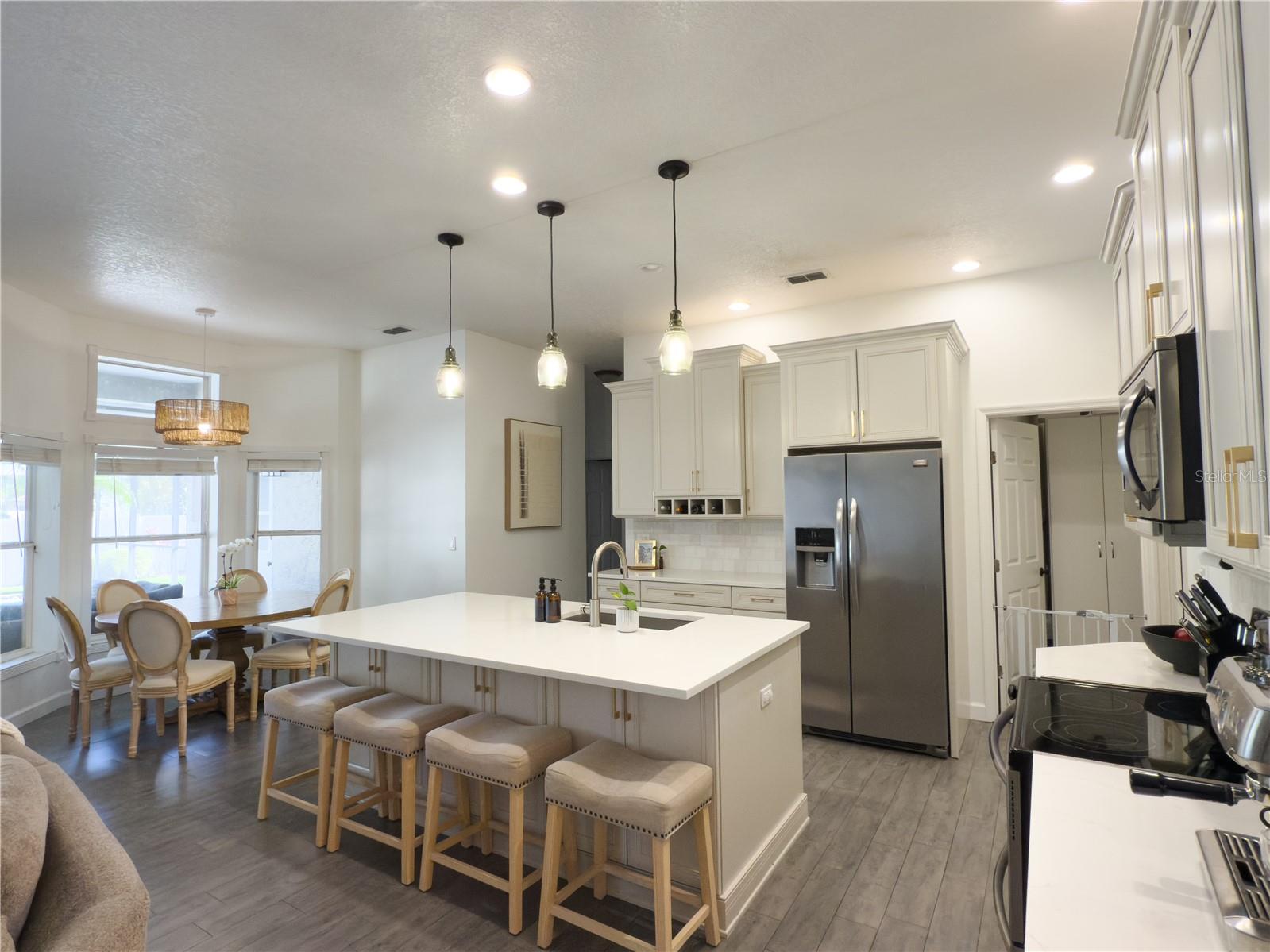 2121 KNOLLVIEW CT, OVIEDO, FL, 32765