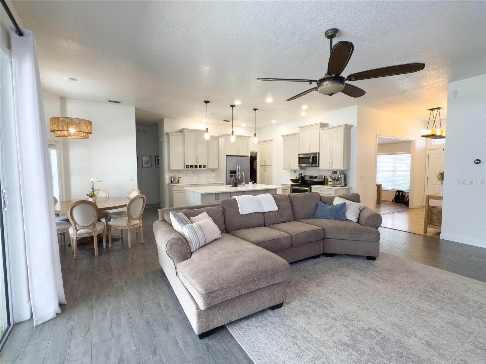 2121 KNOLLVIEW CT, OVIEDO, FL, 32765