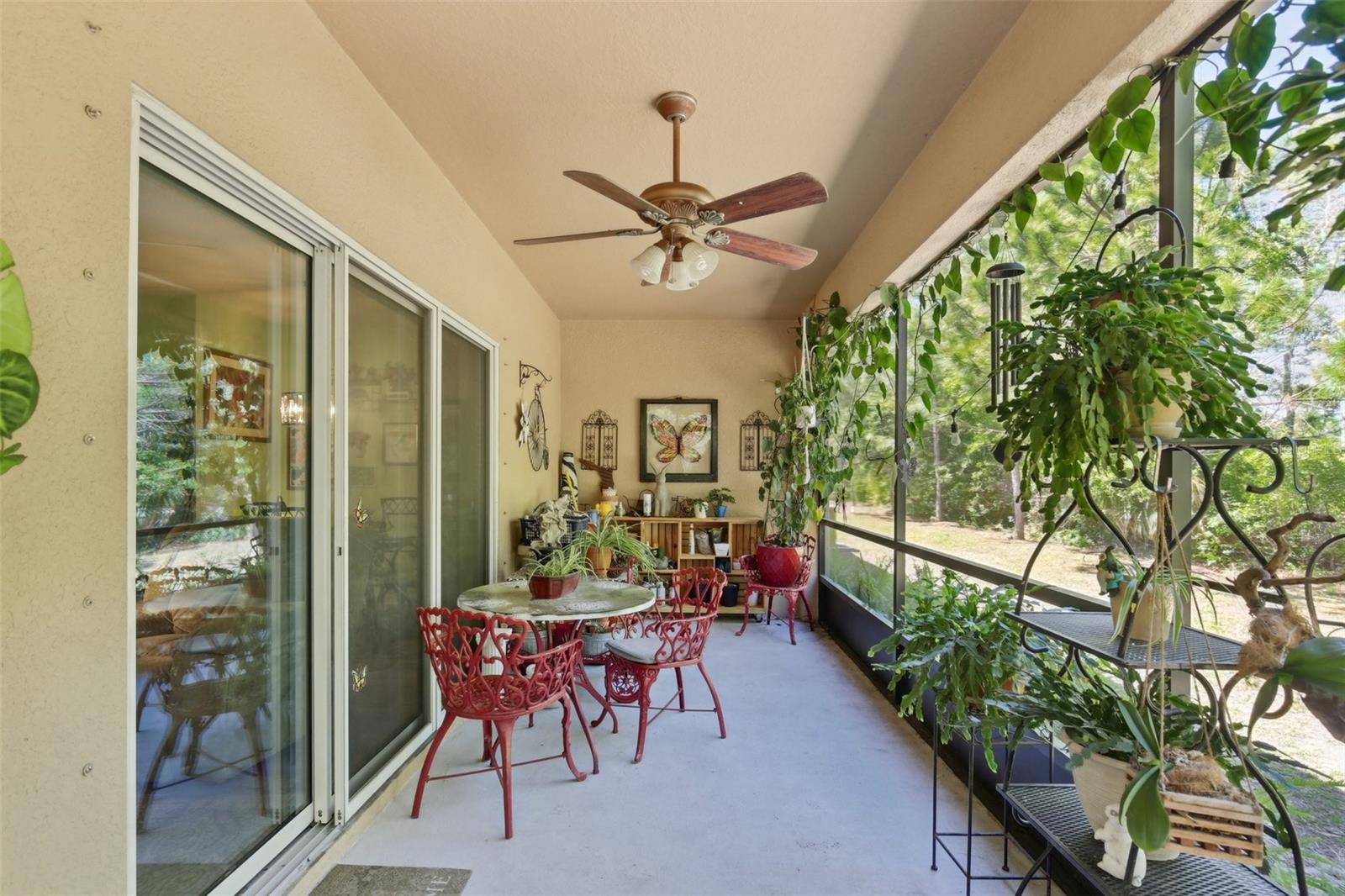 9756 HOUND CHASE DR, GIBSONTON, FL, 33534