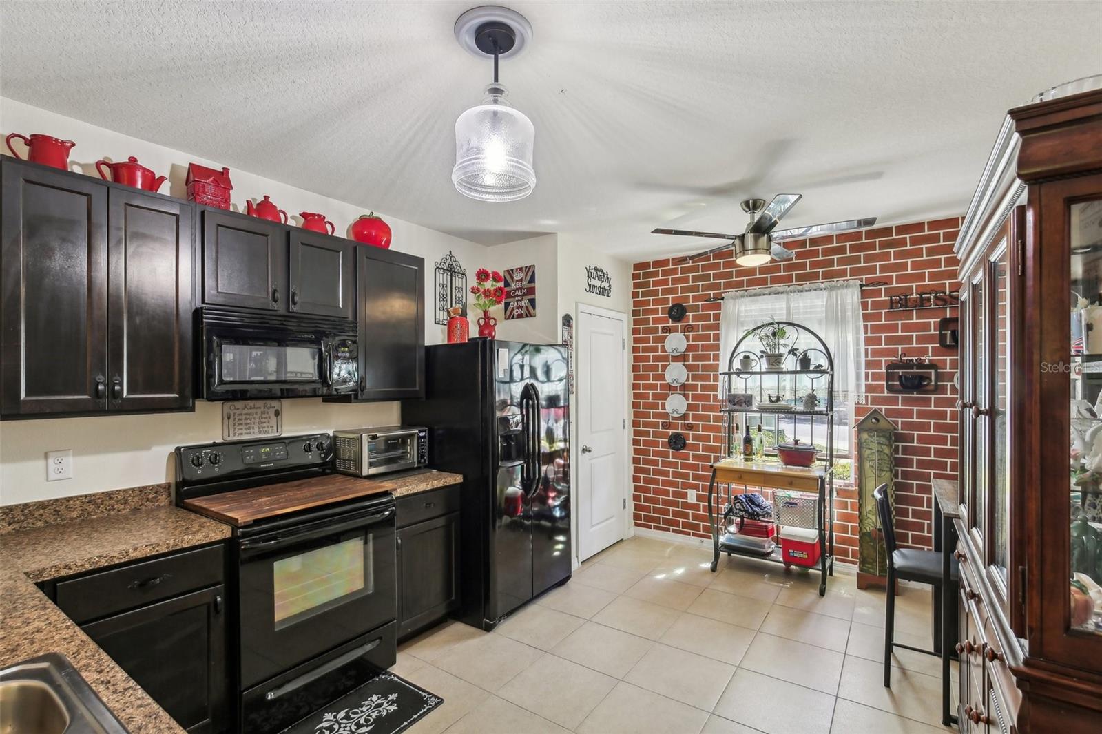 9756 HOUND CHASE DR, GIBSONTON, FL, 33534