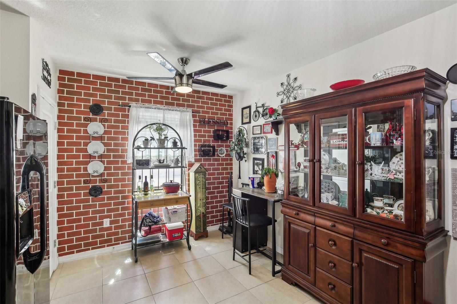 9756 HOUND CHASE DR, GIBSONTON, FL, 33534