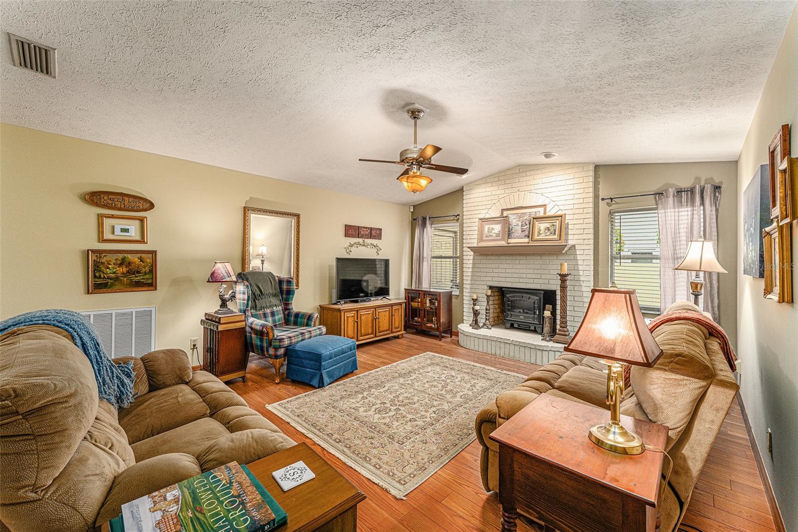2824 TIMBER KNOLL DR, VALRICO, FL, 33596