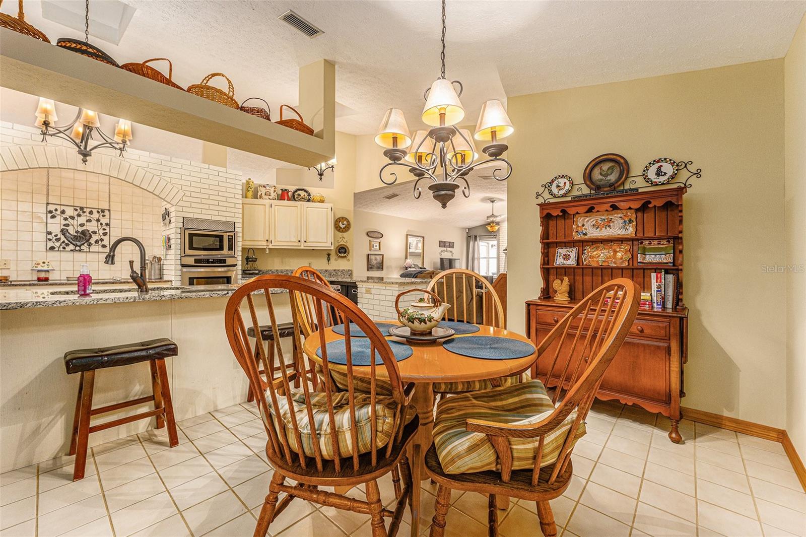 2824 TIMBER KNOLL DR, VALRICO, FL, 33596