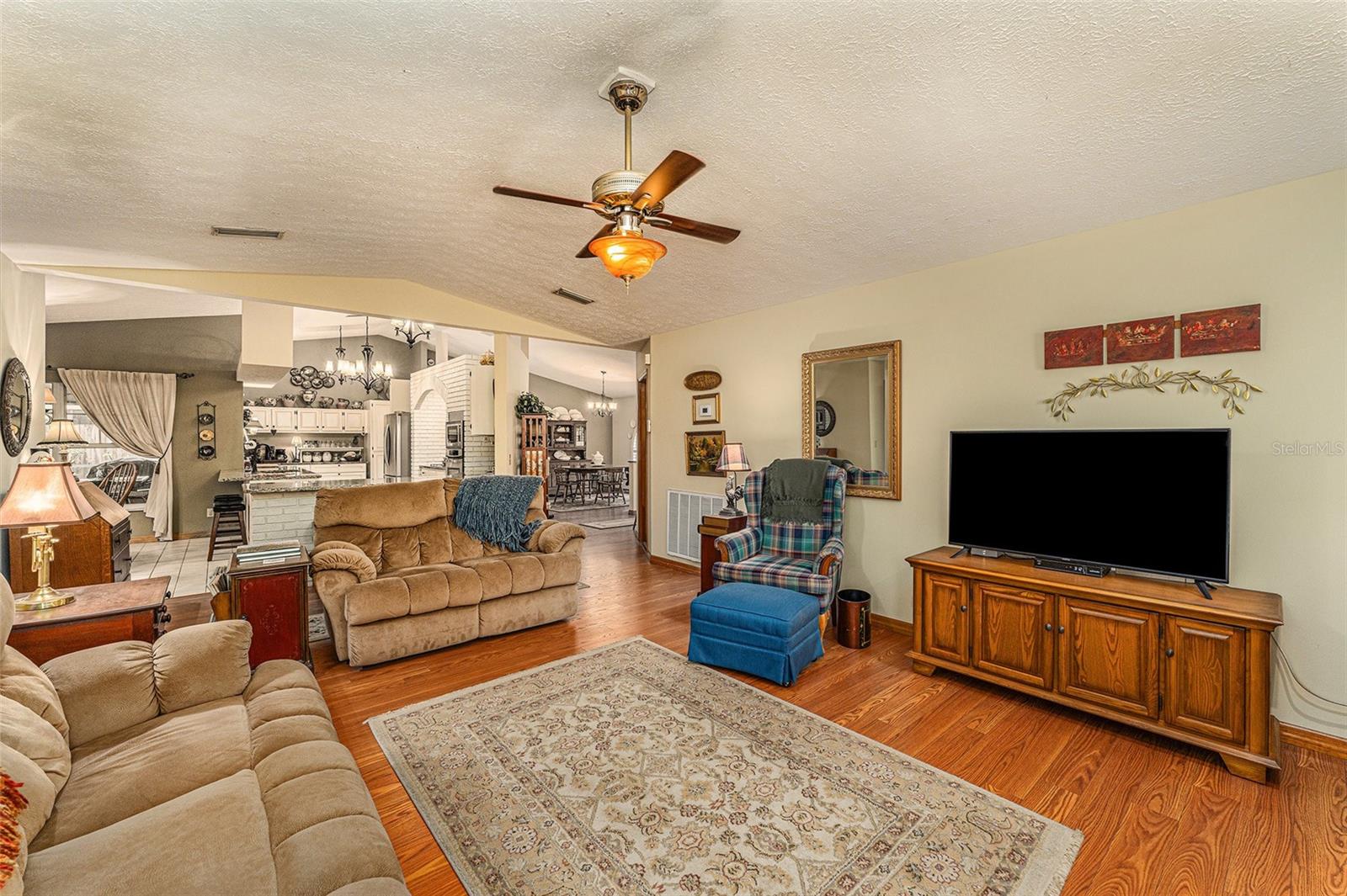2824 TIMBER KNOLL DR, VALRICO, FL, 33596