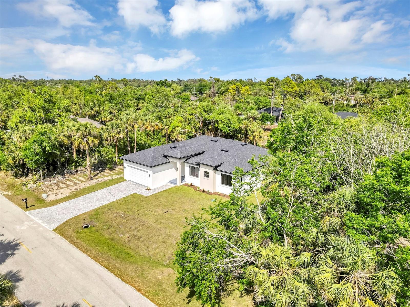 82 VENANGO ST, PORT CHARLOTTE, FL, 33954