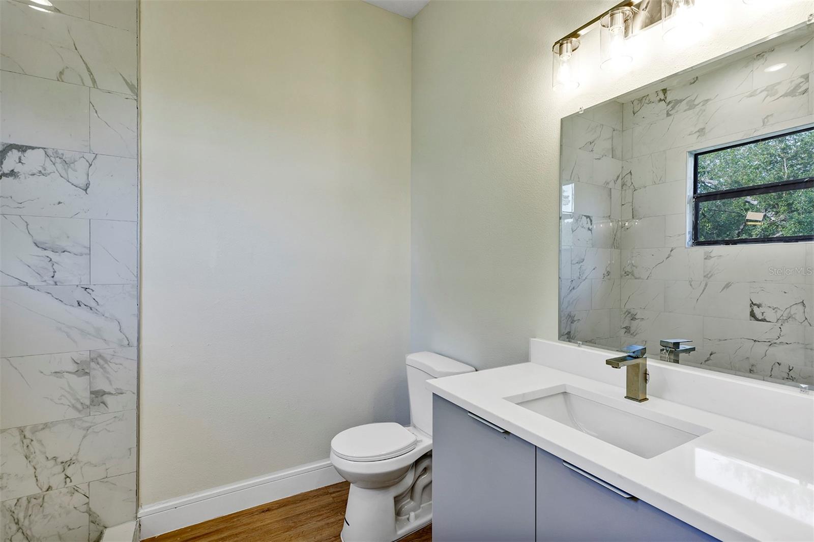 82 VENANGO ST, PORT CHARLOTTE, FL, 33954