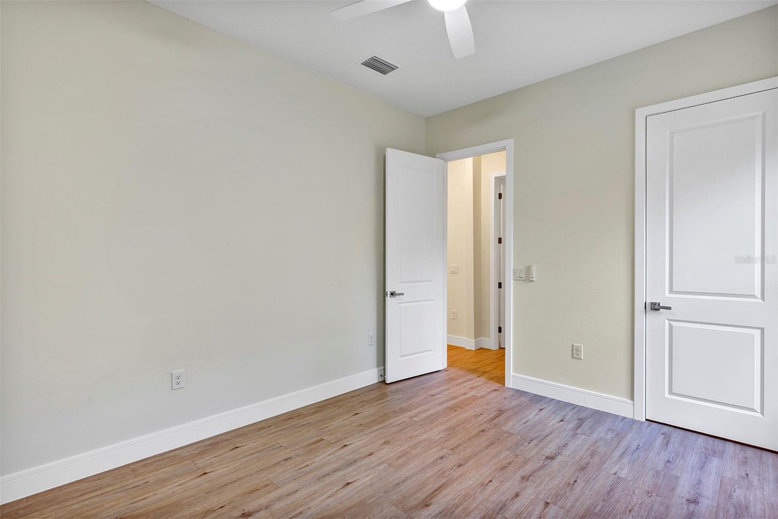 82 VENANGO ST, PORT CHARLOTTE, FL, 33954